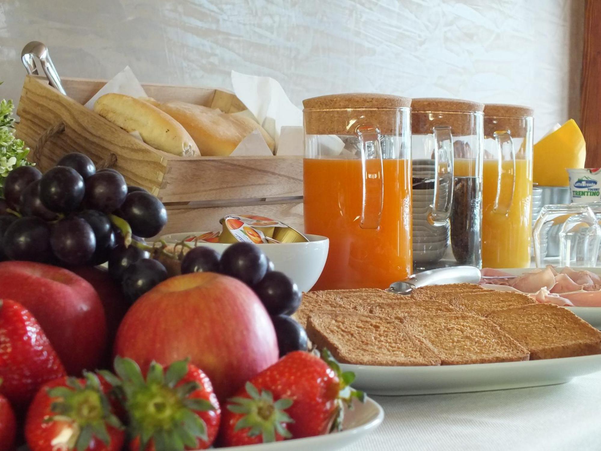 Garden View Bed & Breakfast อานโฟ ภายนอก รูปภาพ